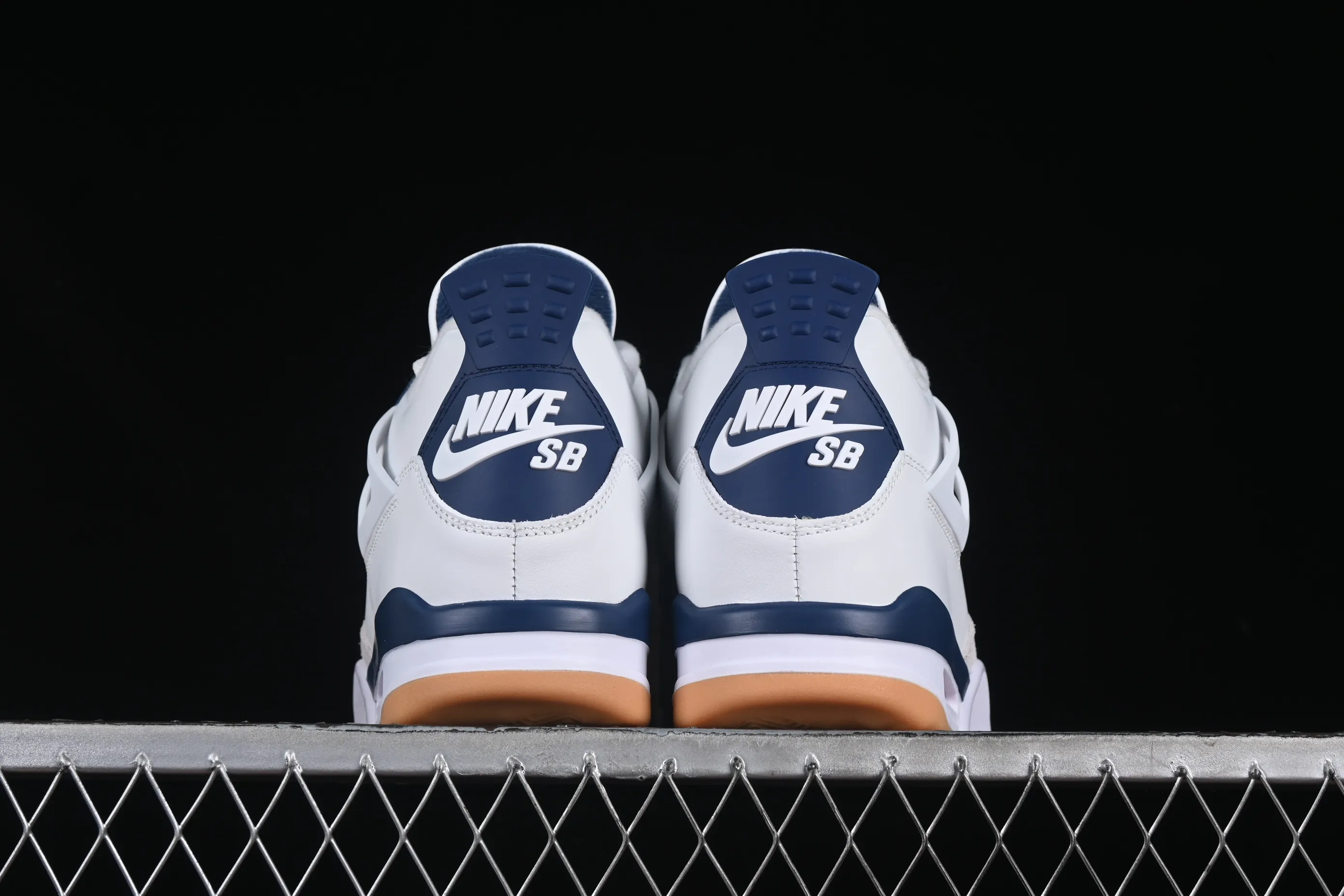 All categories Air Jordan Jordan series basketball shoes Air Jordan 4 Nk SB x Air Jordan 4 "Navy" AJ4 Joe 4 joint white and blue DR5415-100